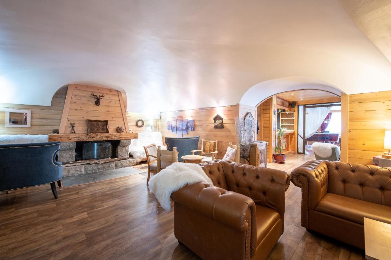 Hotel La Montagne La Clusaz Εξωτερικό φωτογραφία