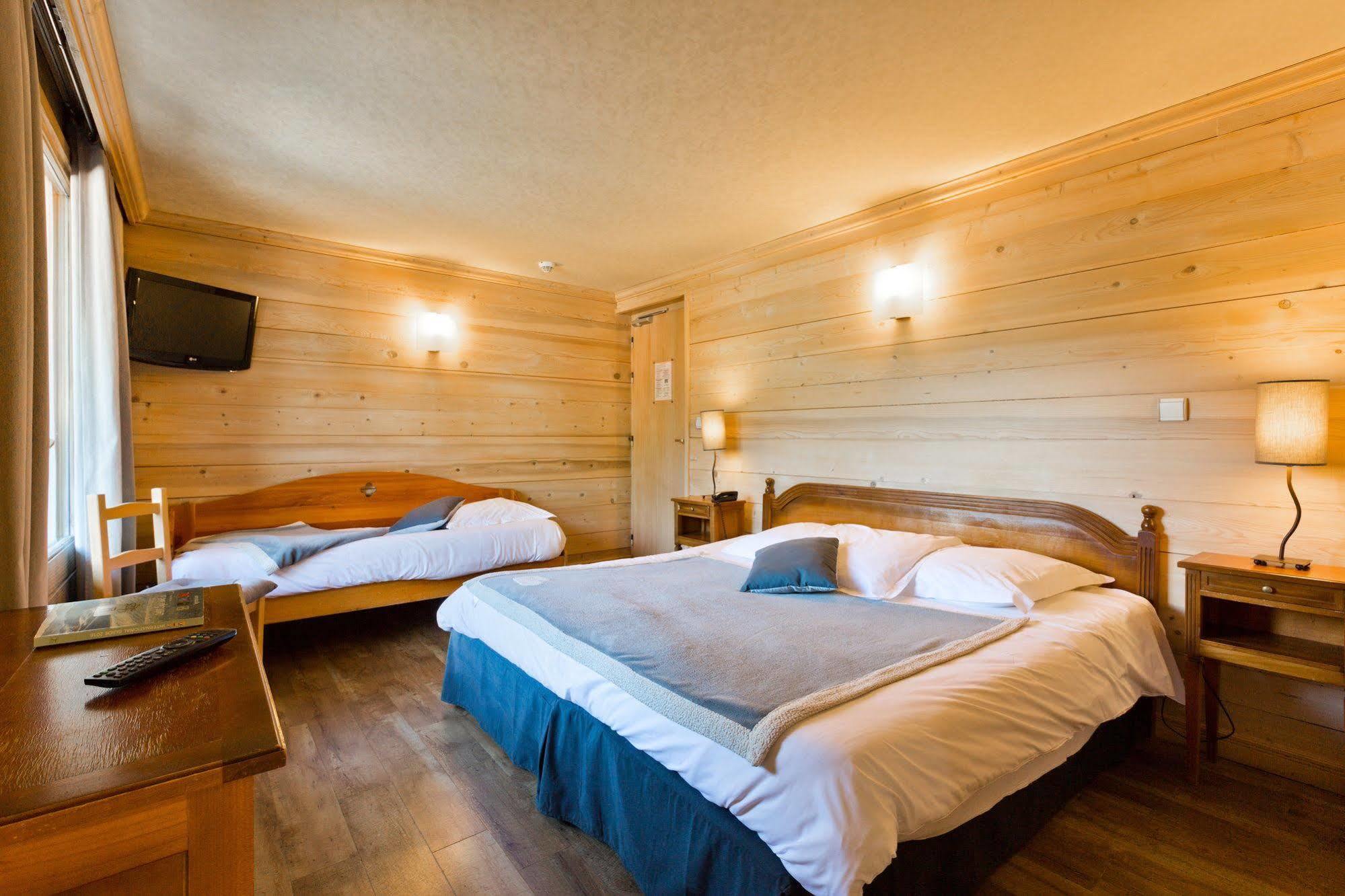 Hotel La Montagne La Clusaz Εξωτερικό φωτογραφία